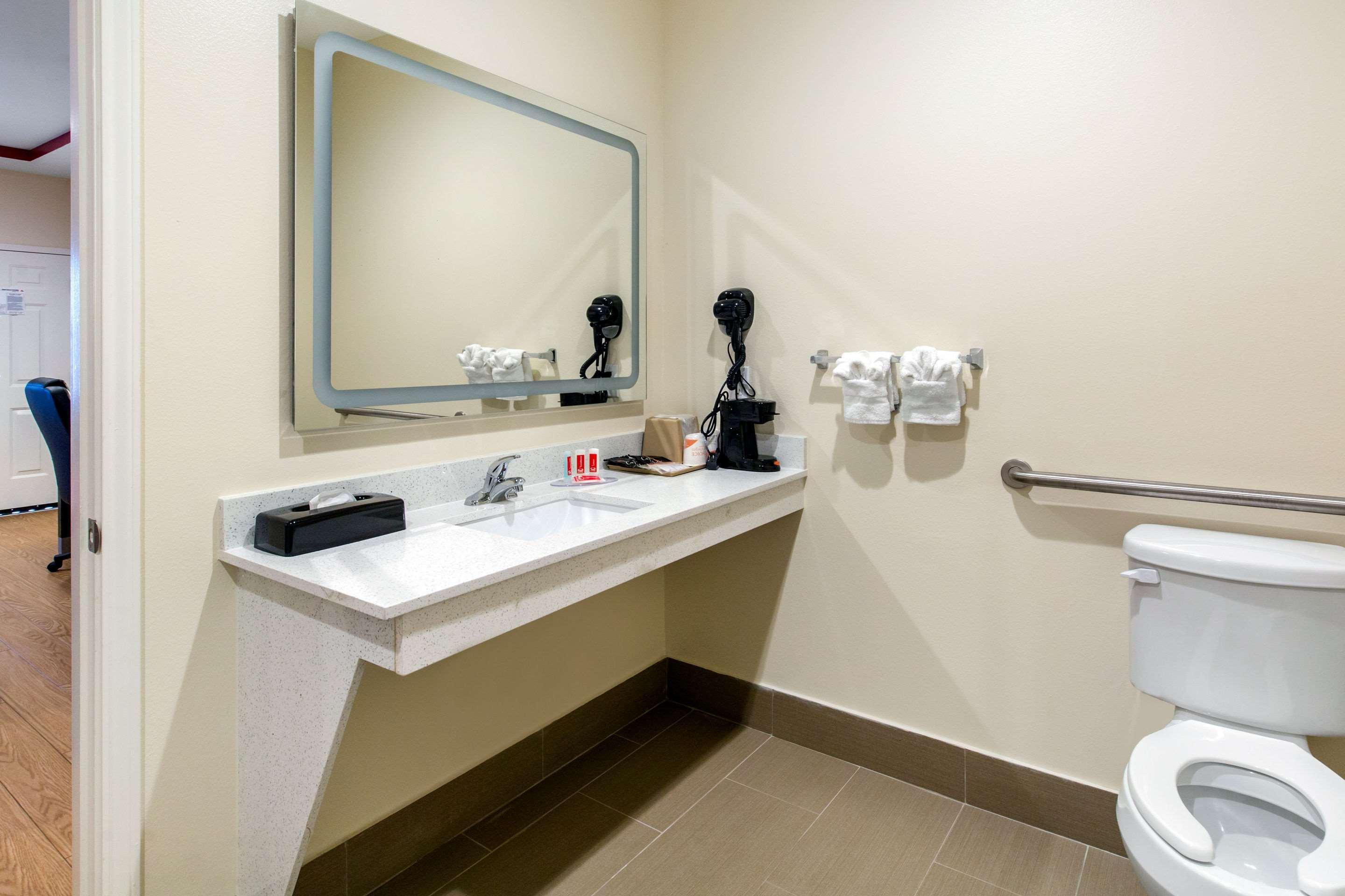 Econo & Willowbrook Hotel Houston