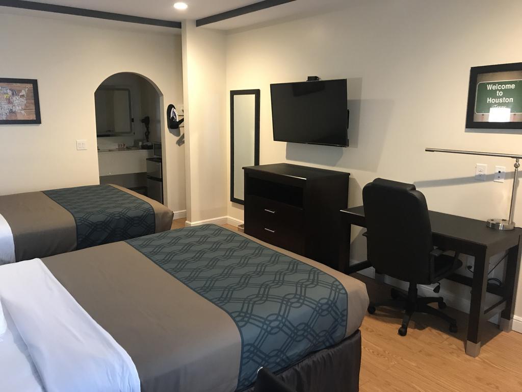 Hotel Econo & Willowbrook 2*