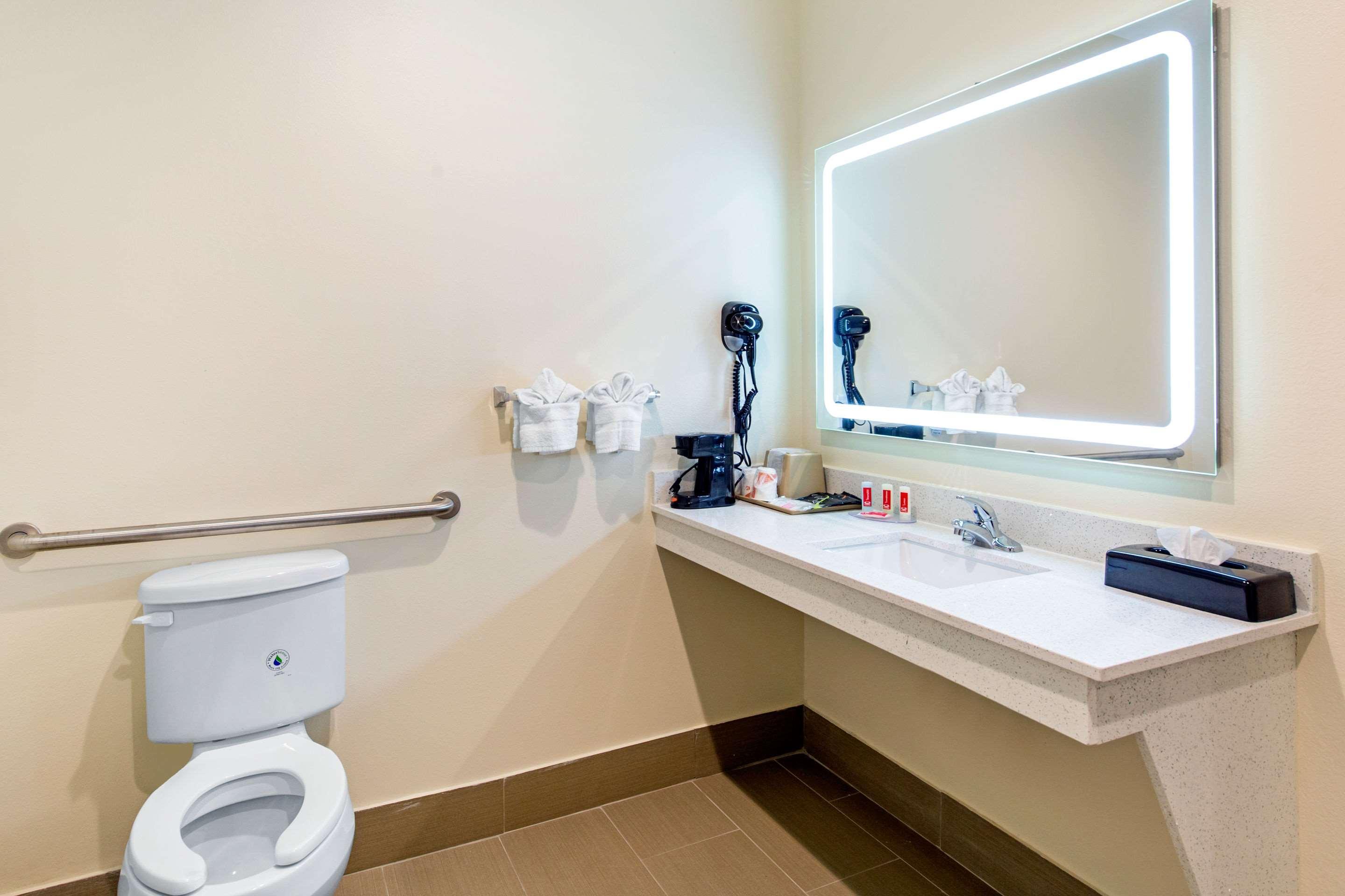 Econo & Willowbrook Hotel Houston